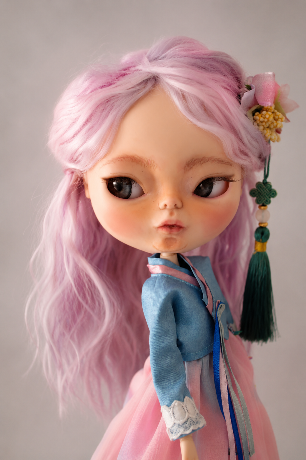 Yuri / Muñeca Blythe Custom Artesanal - Imagen 5
