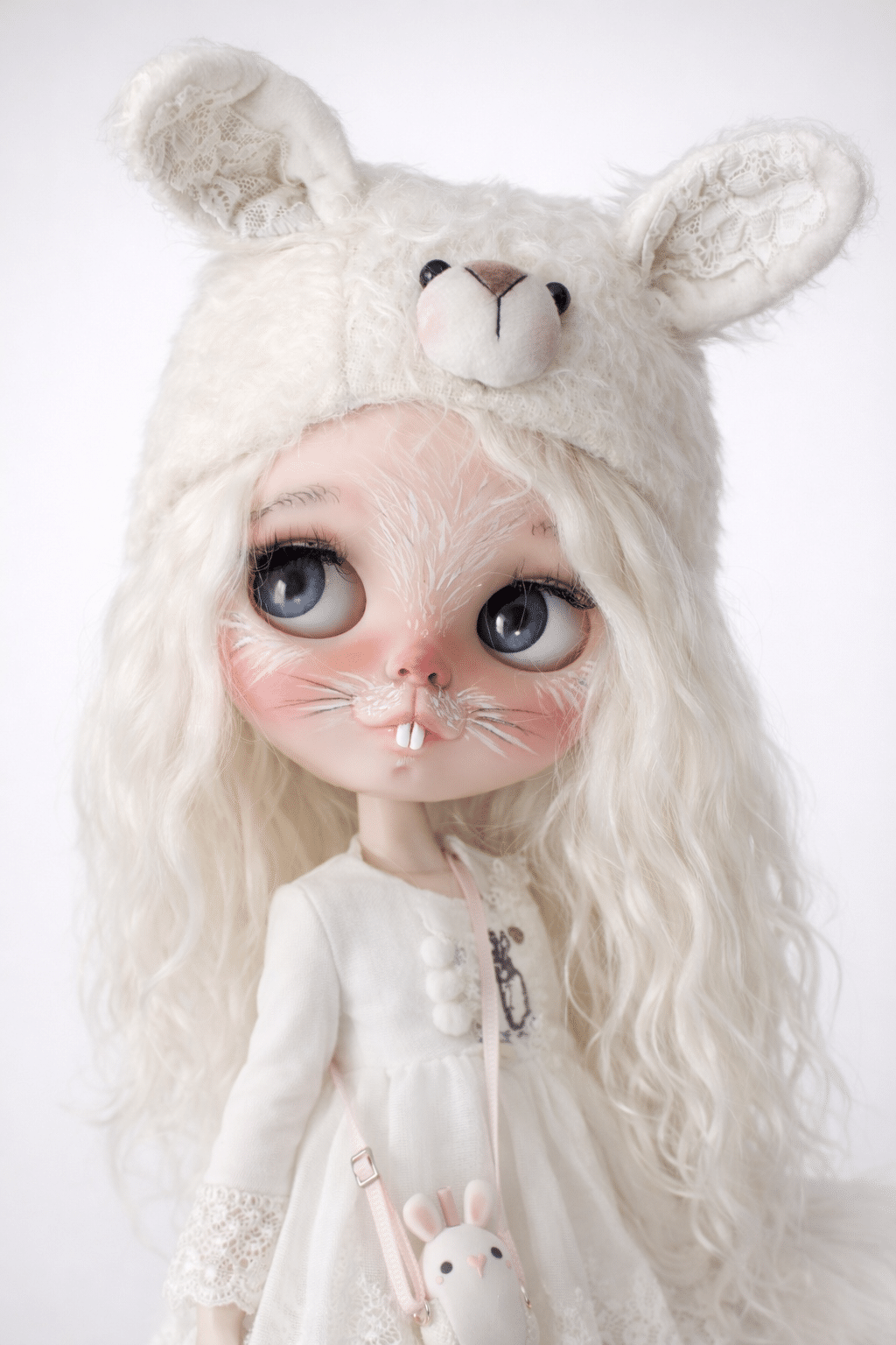 Nubelia (Blythe TBL, Ooak, Muñeca Artesanal)